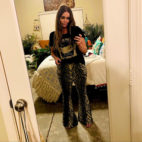 Meet Your Posher, Tiff - Picture 9 of 16